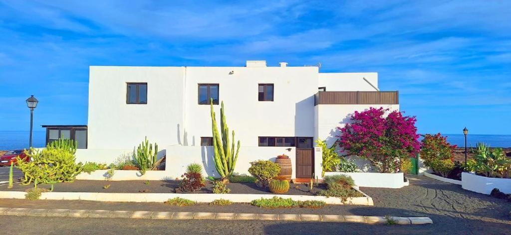 Volcan De Sal Teguise  Exterior photo